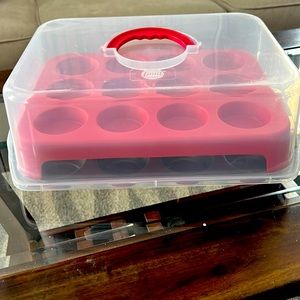 Food network Cupcake carrier